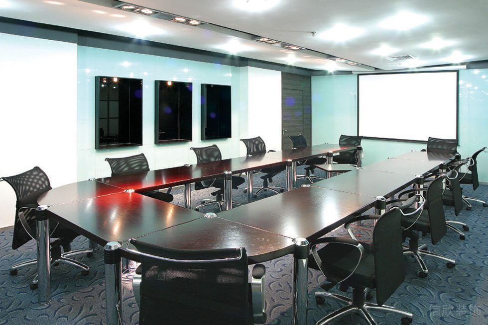 深圳福田區俊龍貿易1300平方現代辦公室裝修