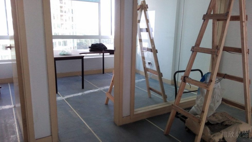 財富廣場辦公室裝修-電路施工2