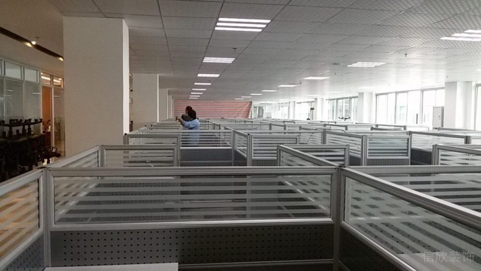 現(xiàn)代簡約辦公室