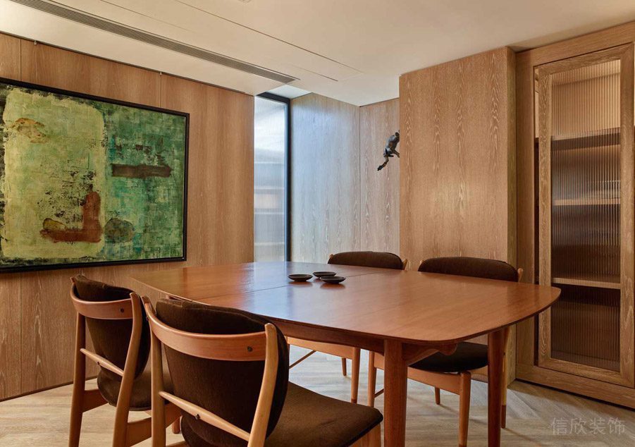 福田中心區(qū)辦公室裝修