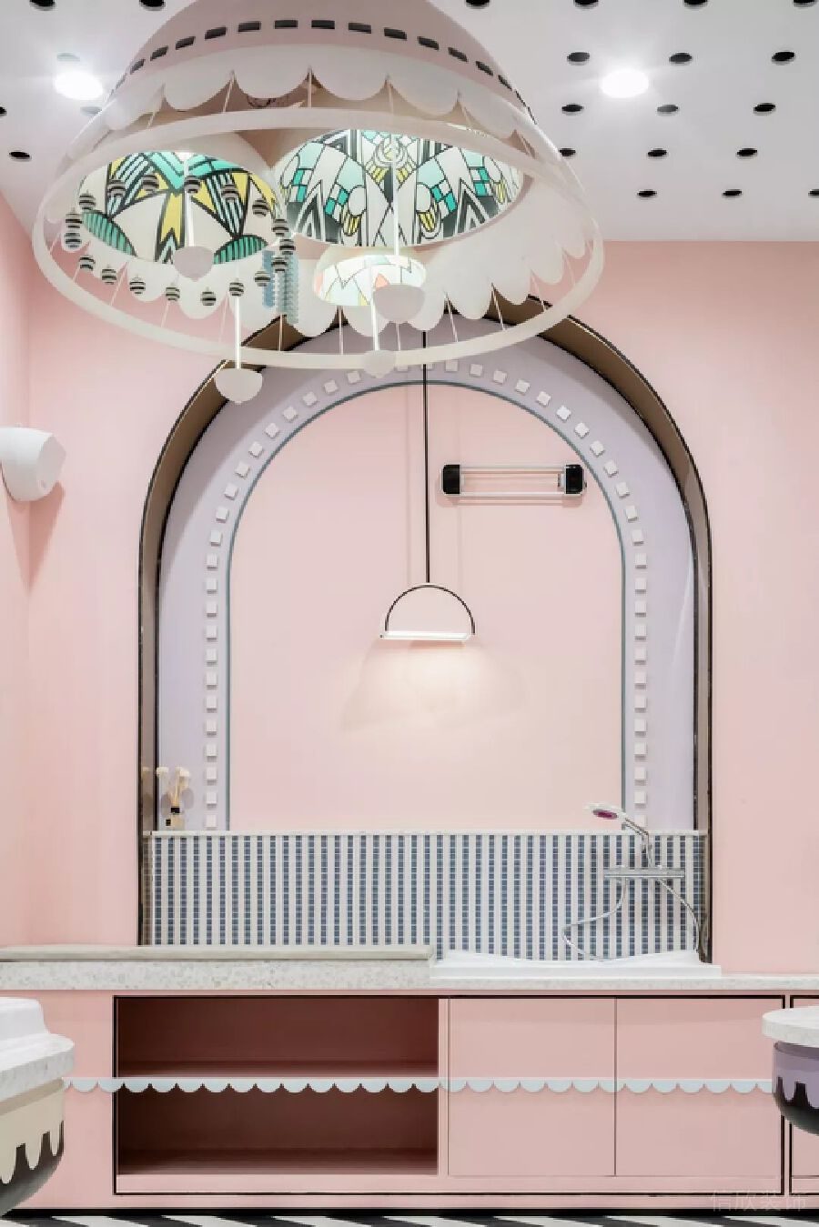拱形創意粉色大理石工作區機構培訓班設計圖