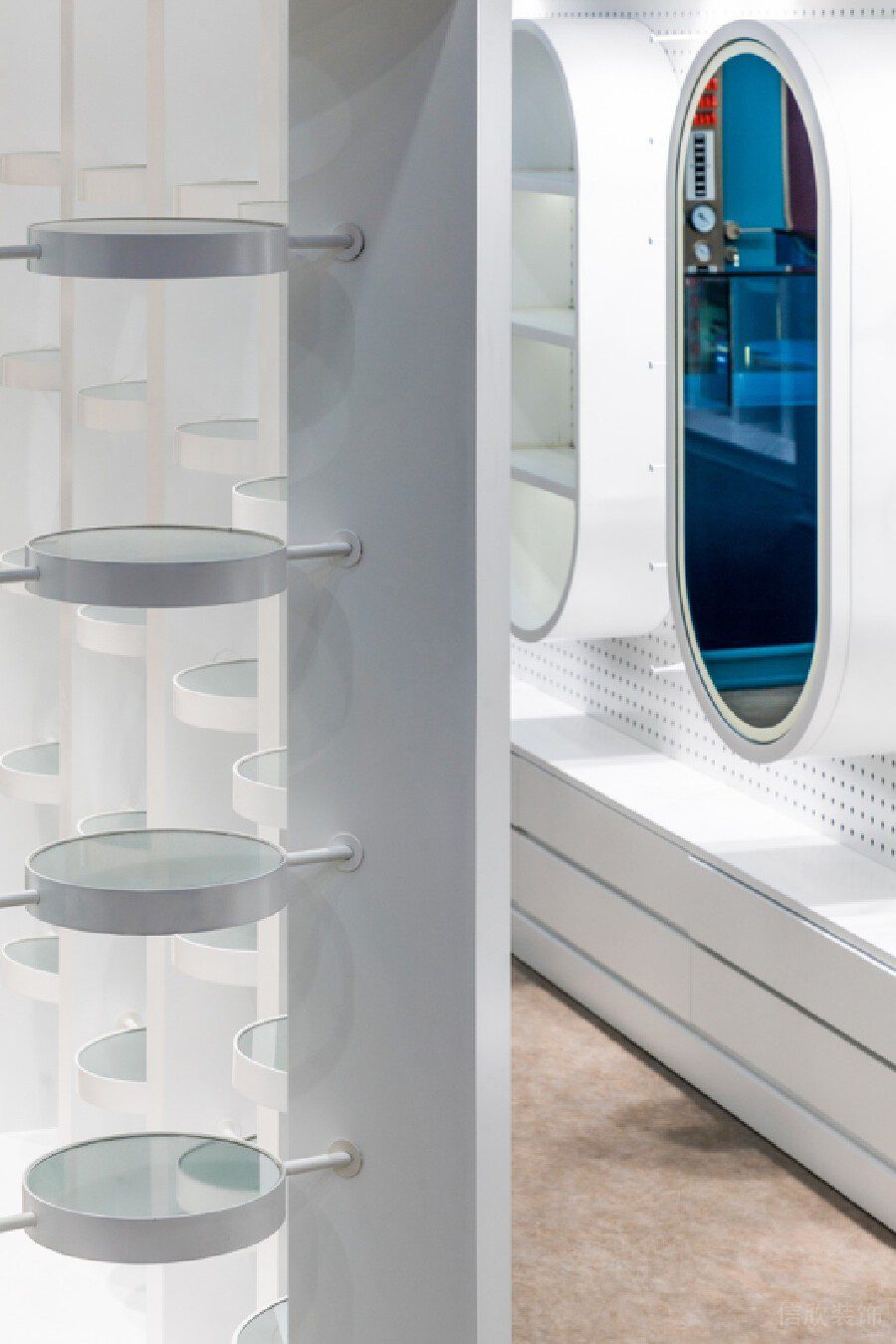 實驗室裝修玻璃衛生溫感儲物柜設計