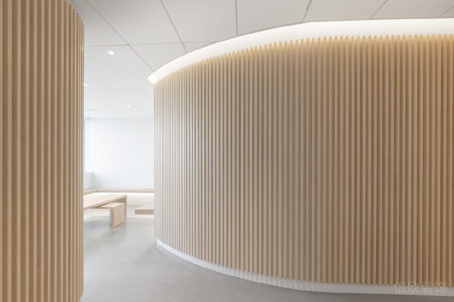木質(zhì)弧線效果燈帶簡約效果辦公室設(shè)計