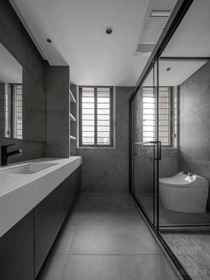 二手房改造后現(xiàn)代風(fēng)黑白灰風(fēng)衛(wèi)生間效果圖