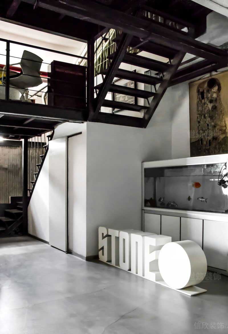 工業(yè)風辦公室地面水泥漆