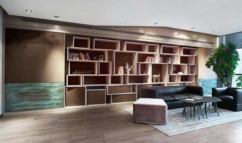 工業(yè)風辦公室會客區(qū)