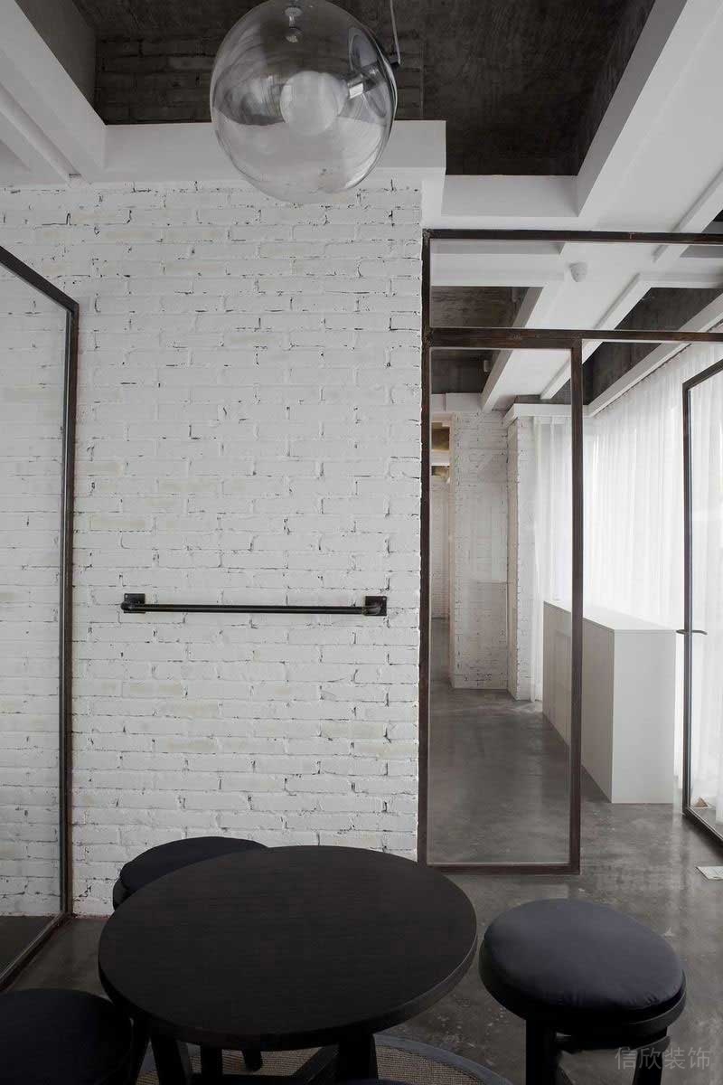 工業(yè)風格辦公室交流區(qū)