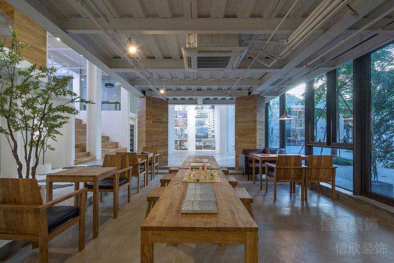 工業(yè)風(fēng)開放式辦公設(shè)計