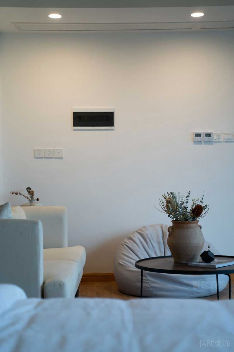 極簡風格家居客房休息區實景圖