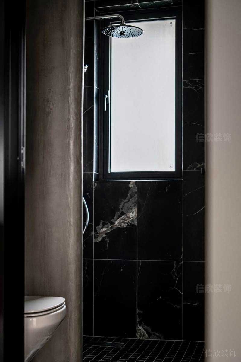 極簡風格家居淋浴房