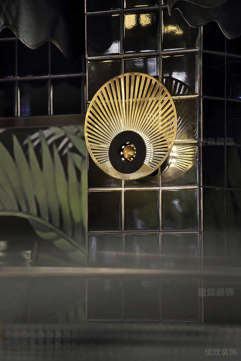 輕奢風(fēng)格餐飲空間裝飾品