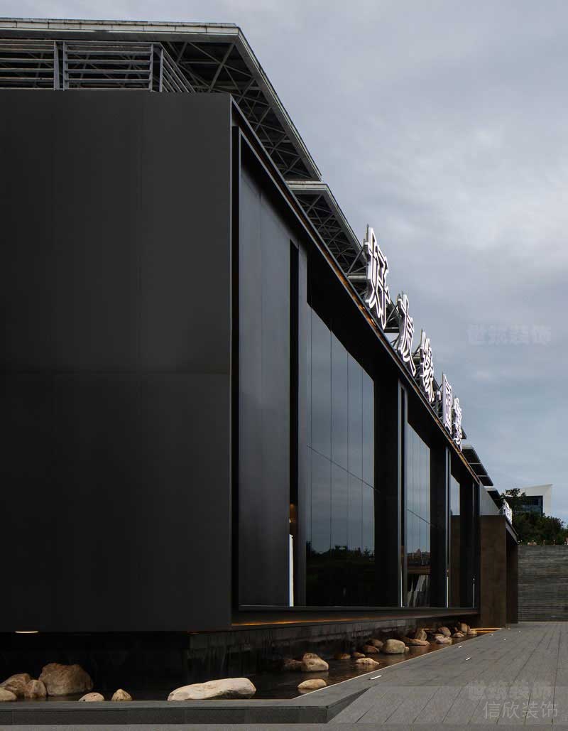 現(xiàn)代風格餐飲酒店空間外觀實景圖