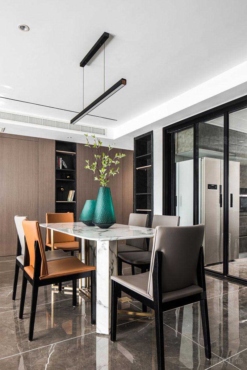 現代風格家裝餐廳設計圖