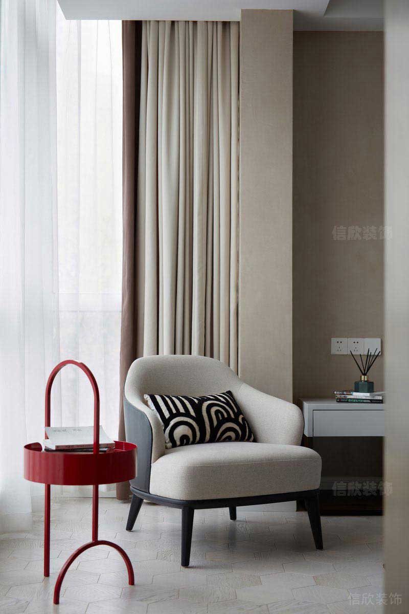 現(xiàn)代簡(jiǎn)約風(fēng)格家居休閑椅