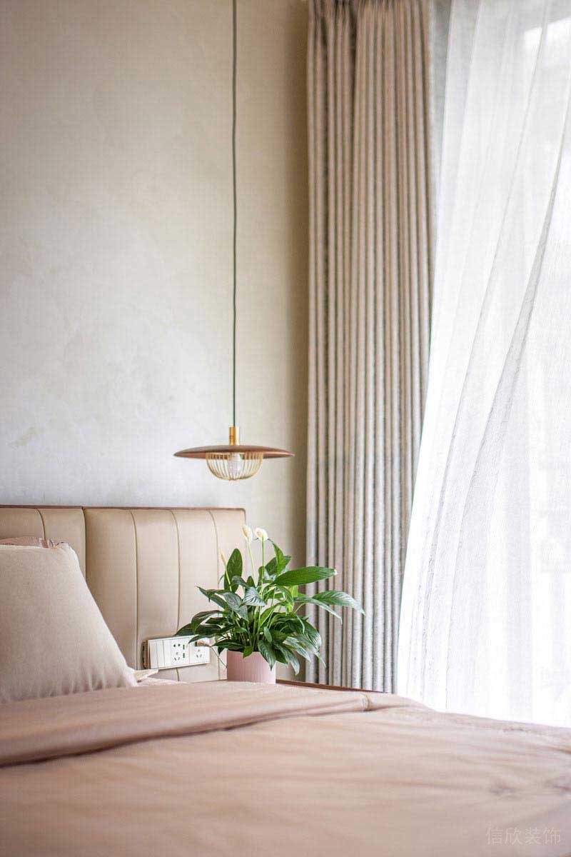 新居現(xiàn)代簡約風臥室效果圖 (3)