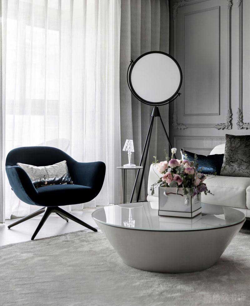 意識(shí)極簡風(fēng)格家居客廳單椅