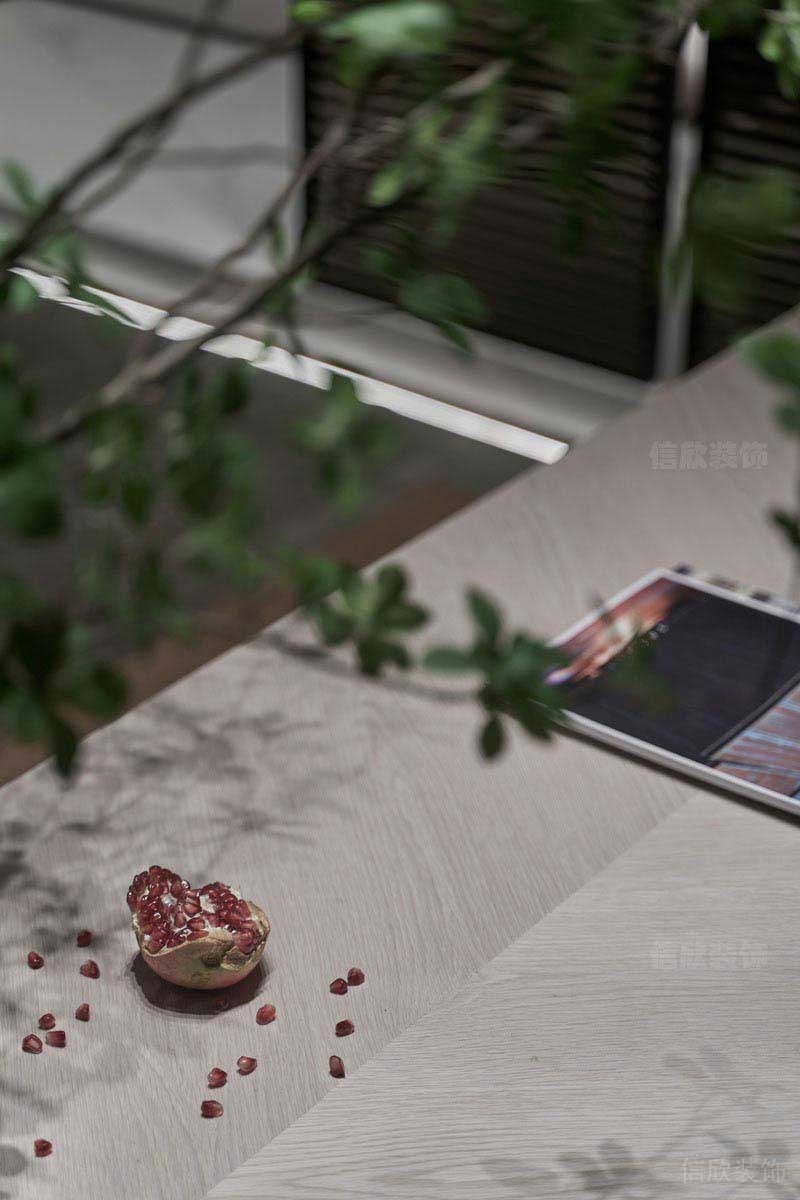 中式極簡風格綠植藝術(shù)品