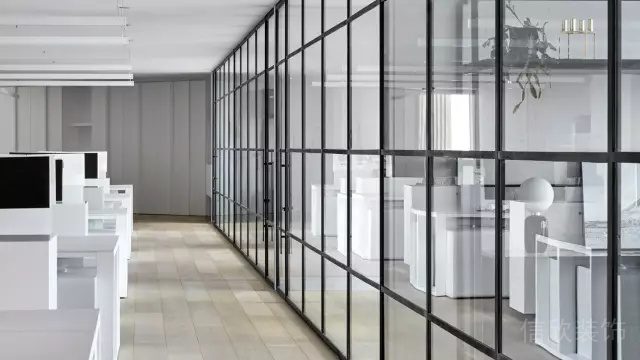 辦公室鋁合金格子玻璃隔斷設(shè)計(jì)圖