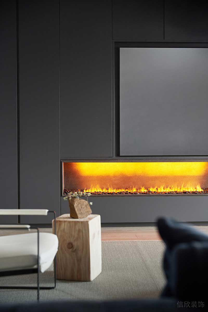 深圳龍崗區黑白灰極簡風家居裝修竣工實景圖壁爐 深圳龍崗區黑白灰極簡風家居裝修竣工實景圖壁爐