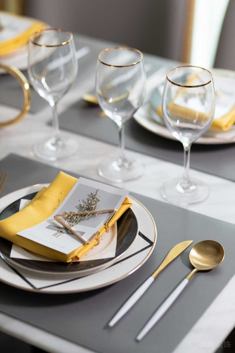 深圳龍崗坂田萬科第五園輕奢風大戶型樣板間設計餐桌金屬陳列 深圳龍崗坂田萬科第五園輕奢風大戶型樣板間設計餐桌金屬陳列