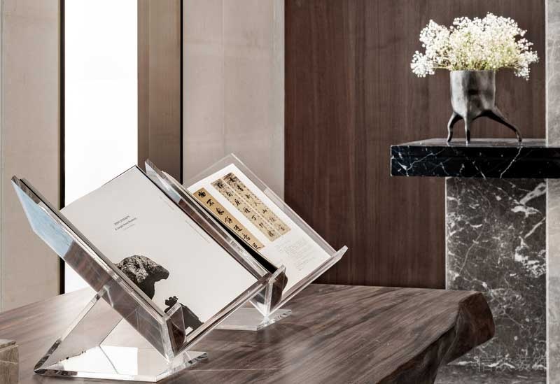 深圳南山區(qū)現(xiàn)代輕奢住宅新房裝修藝術(shù)裝飾 深圳南山區(qū)現(xiàn)代輕奢住宅新房裝修藝術(shù)裝飾