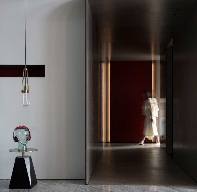 深圳南山區南油現代中式二手房翻新裝修過道 深圳南山區南油現代中式二手房翻新裝修過道