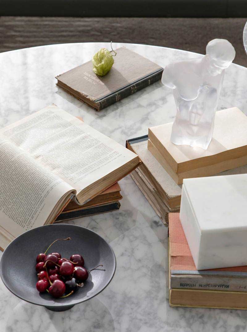 深圳羅湖區(qū)極簡(jiǎn)風(fēng)80平方復(fù)式小戶型裝修設(shè)計(jì)陳列藝術(shù)