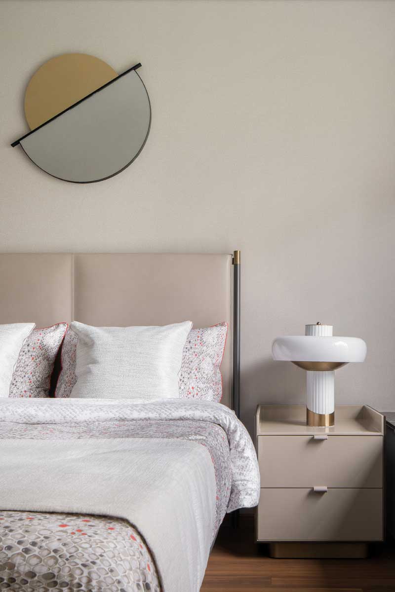 深圳羅湖萬科三居室輕奢風(fēng)格樣板房設(shè)計案例長輩房