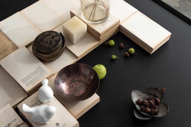 深圳羅湖區(qū)極簡(jiǎn)風(fēng)80平方復(fù)式小戶型裝修設(shè)計(jì)飾品