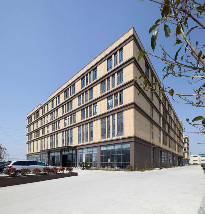 深圳龍華現(xiàn)代風(fēng)格大型辦公室裝修設(shè)計(jì)外觀實(shí)景 深圳龍華現(xiàn)代風(fēng)格大型辦公室裝修設(shè)計(jì)外觀實(shí)景