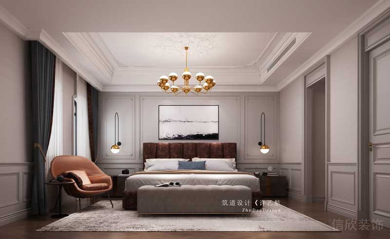 主臥相對年輕化，灰色護墻、壁紙，橙色單椅、相對現(xiàn)代的壁燈，都將美式與現(xiàn)代元素表現(xiàn)的淋漓盡致。