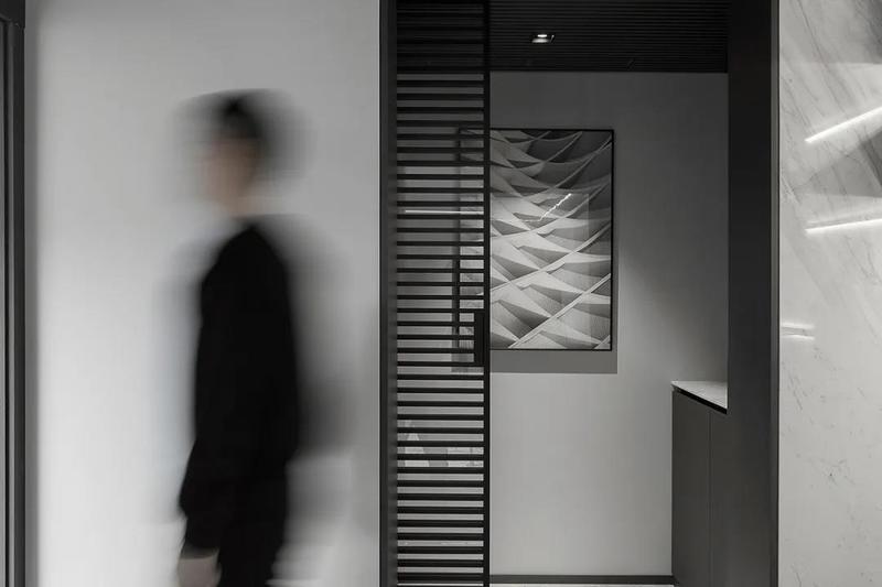 深圳鹽田極簡風格家庭住宅裝修設計走廊掛畫 深圳鹽田極簡風格家庭住宅裝修設計走廊掛畫