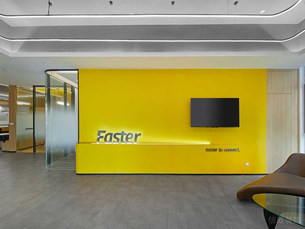 黃色深圳市科技未來感公司黃色燈飾設計環(huán)形天花吊頂現(xiàn)代簡約風