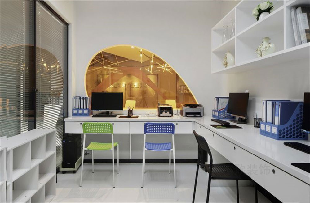 深圳市寶安區西鄉后視覺設計培訓機構內部辦公區 深圳市寶安區西鄉后視覺設計培訓機構內部辦公區