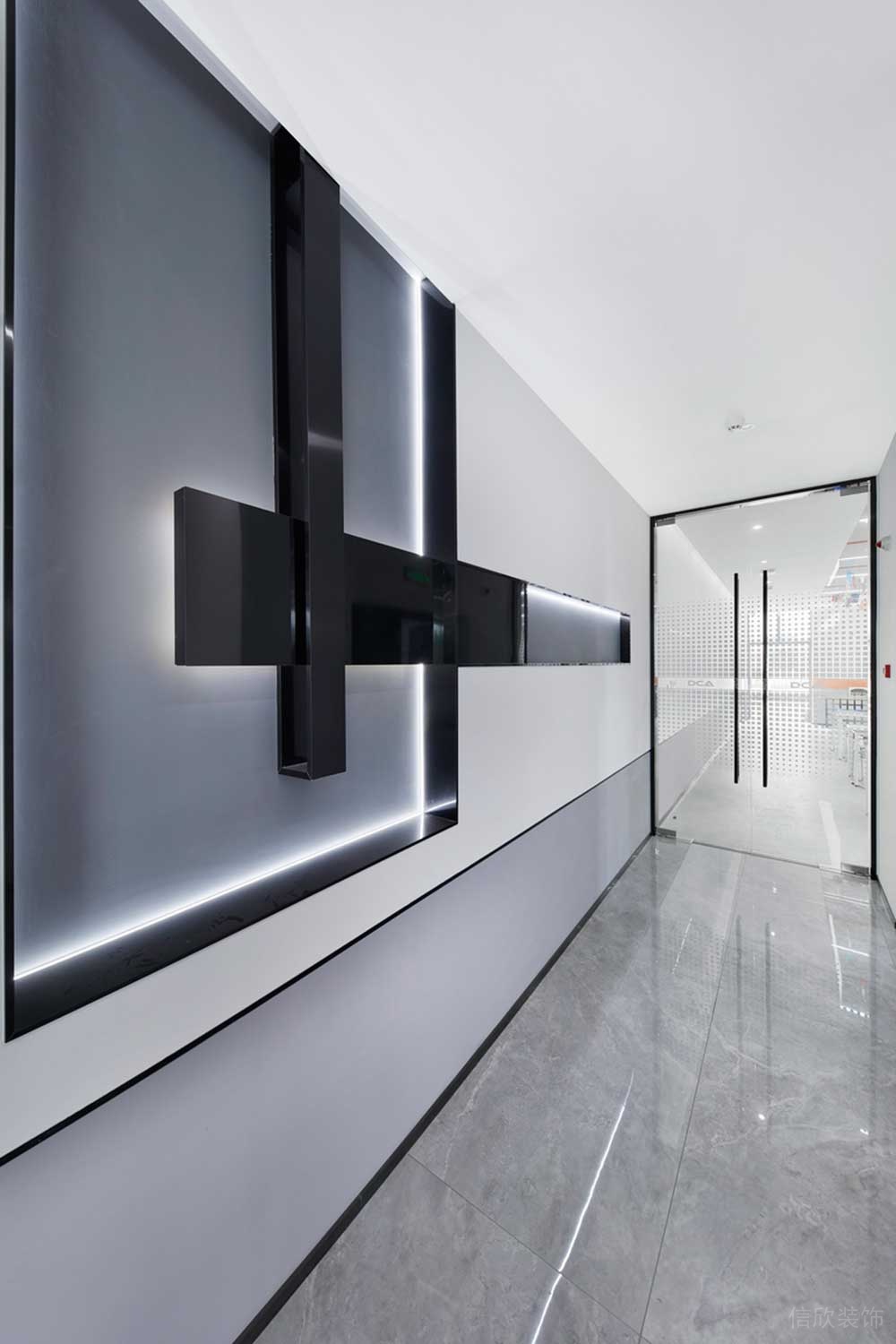 南山區(qū)訊美科技廣場現(xiàn)代風格辦公室裝修燈光效果 南山區(qū)訊美科技廣場現(xiàn)代風格辦公室裝修燈光效果