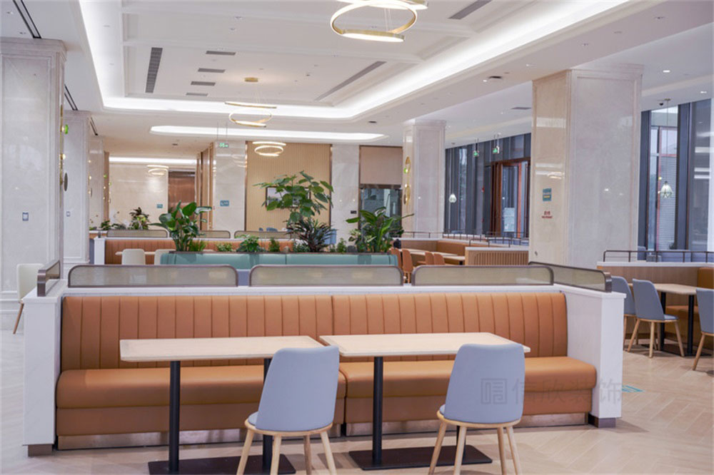 深圳龍華公司輕奢風員工餐廳裝修設計裝飾隔斷 深圳龍華公司輕奢風員工餐廳裝修設計裝飾隔斷