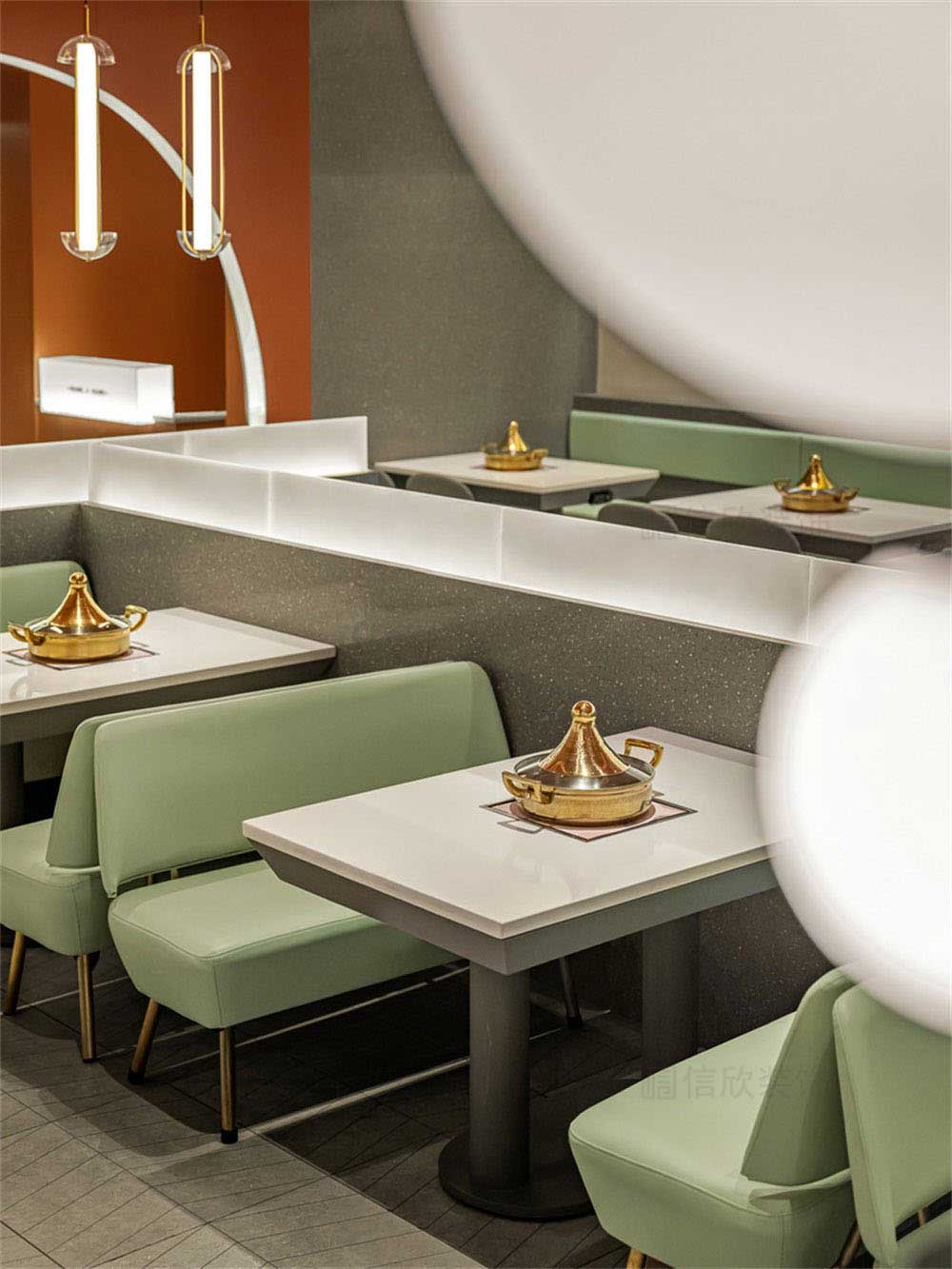 龍崗黃記煌現代風格餐飲連鎖店裝修設計水磨石透光亞克力半高隔斷 龍崗黃記煌現代風格餐飲連鎖店裝修設計水磨石透光亞克力半高隔斷