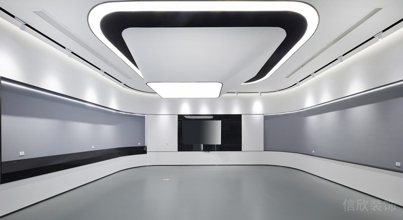 深圳市龍華區(qū)鴻榮源天俊現(xiàn)代簡約風(fēng)格辦公室裝修展廳