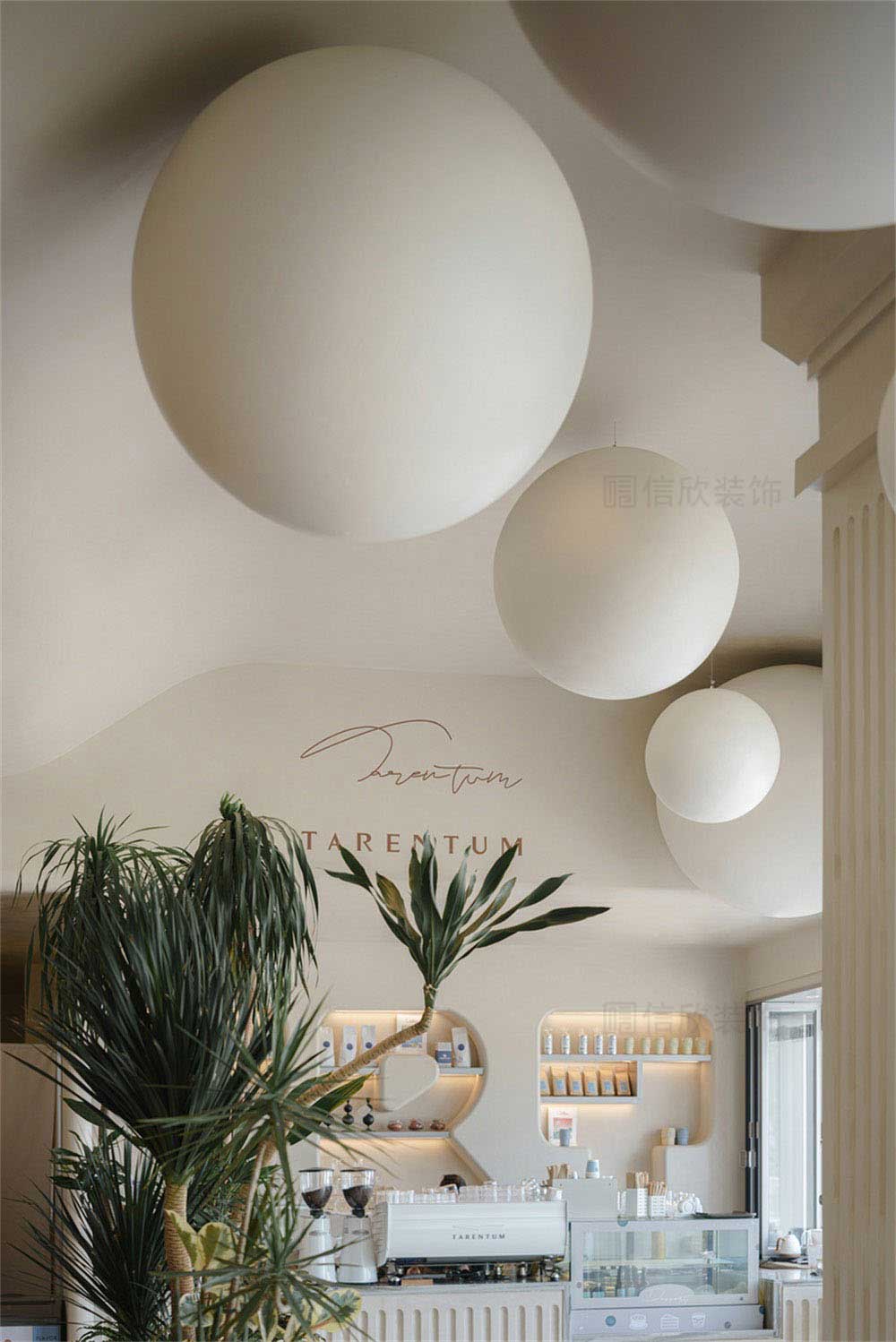 深圳寶安簡約風(fēng)咖啡餐吧裝修設(shè)計(jì)咖啡水吧操作區(qū) 深圳寶安簡約風(fēng)咖啡餐吧裝修設(shè)計(jì)咖啡水吧操作區(qū)