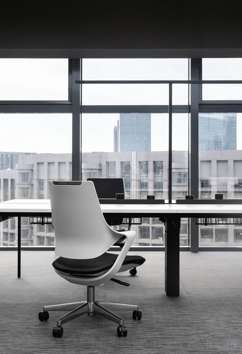 深圳福田卓越城現(xiàn)代風(fēng)格辦公室裝修設(shè)計(jì)戶外景觀 深圳福田卓越城現(xiàn)代風(fēng)格辦公室裝修設(shè)計(jì)戶外景觀