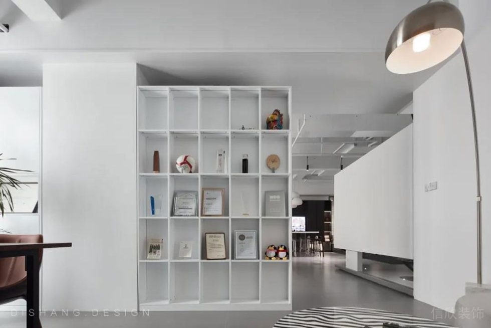 簡約風(fēng)格辦公空間案例過道設(shè)計(jì)裝修圖