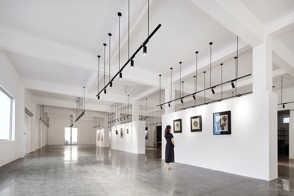 簡約風格辦公空間藝術(shù)展廳裝修圖