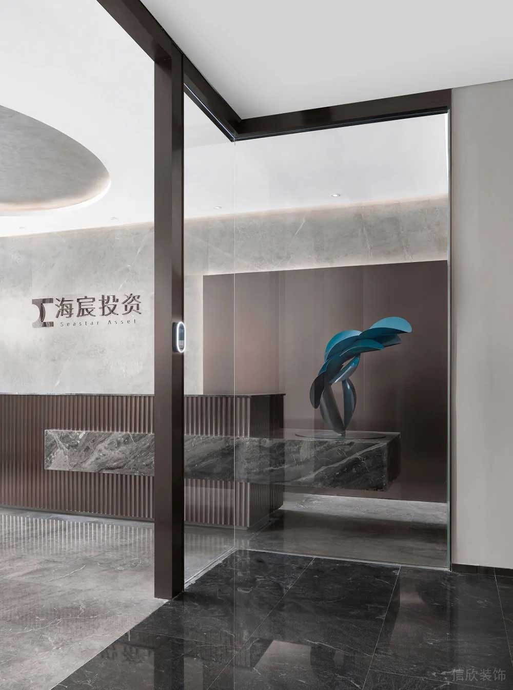 現代風格辦公場所案例門廊空間設計裝修圖