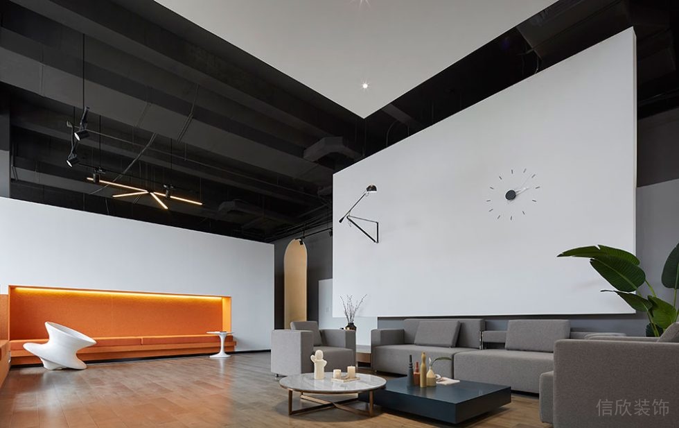 現(xiàn)代工業(yè)風(fēng)辦公室洽談接待區(qū)裝修圖