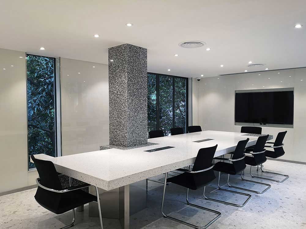 現(xiàn)代簡約風(fēng)格辦公室商務(wù)會議室裝修圖