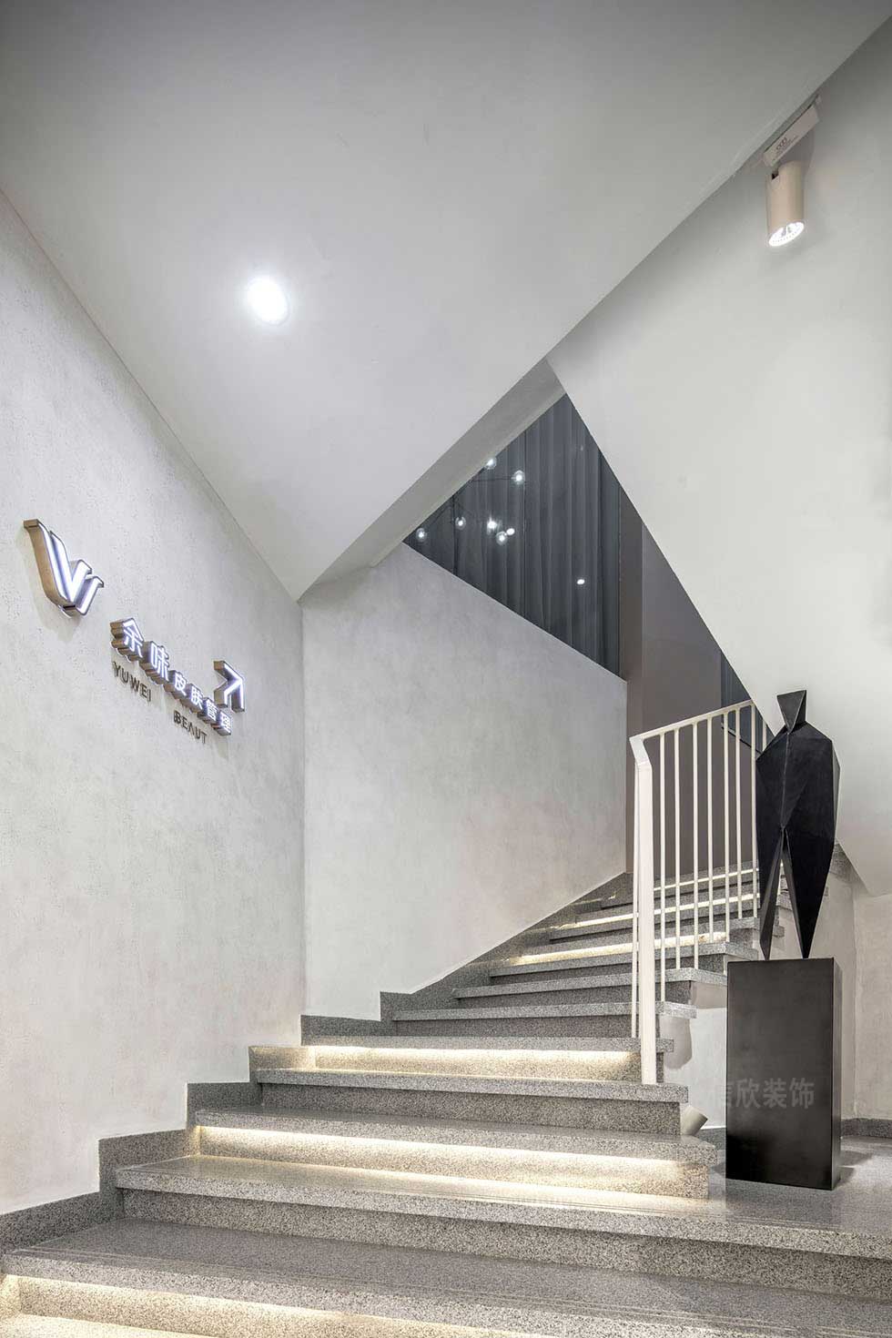 深圳余味美學(xué)生活館樓梯裝修設(shè)計(jì)