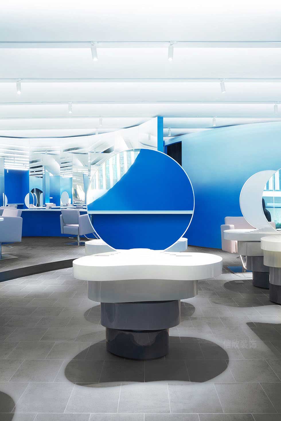 深圳福田藍色的美容美發店大廳裝修 深圳福田藍色的美容美發店大廳裝修