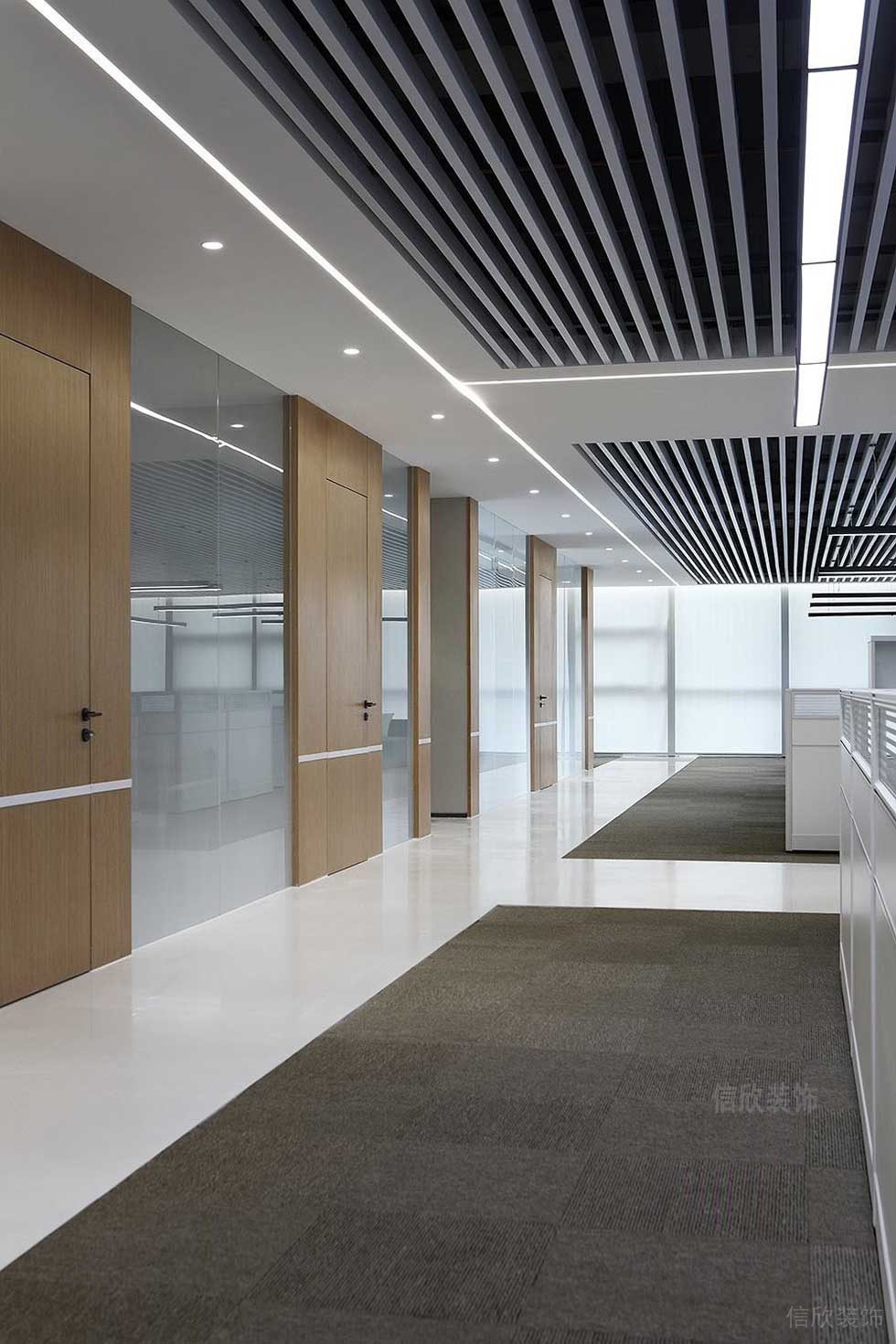 簡(jiǎn)約風(fēng)格商務(wù)公司辦公廳過(guò)道空間設(shè)計(jì)圖