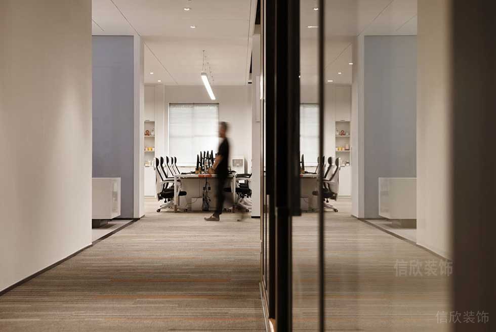 簡(jiǎn)約風(fēng)格商務(wù)公司空間走廊效果圖