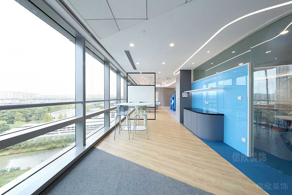 現(xiàn)代北歐風辦公室過道空間吧臺休閑區(qū)效果圖